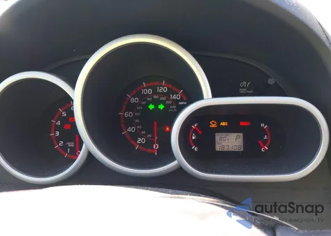 2009 Toyota Matrix S z USA, uszkodzony, nr VIN 2T1KE40E09C029482